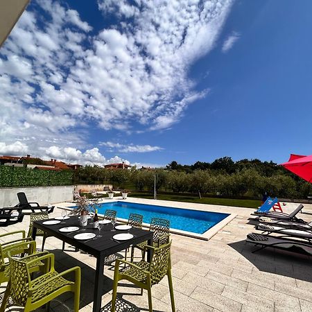 Villa Casa Storija Novigrad Istria Eksteriør billede
