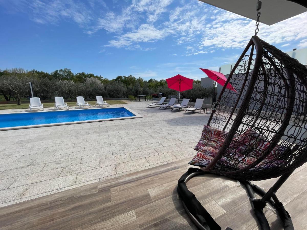 Villa Casa Storija Novigrad Istria Eksteriør billede