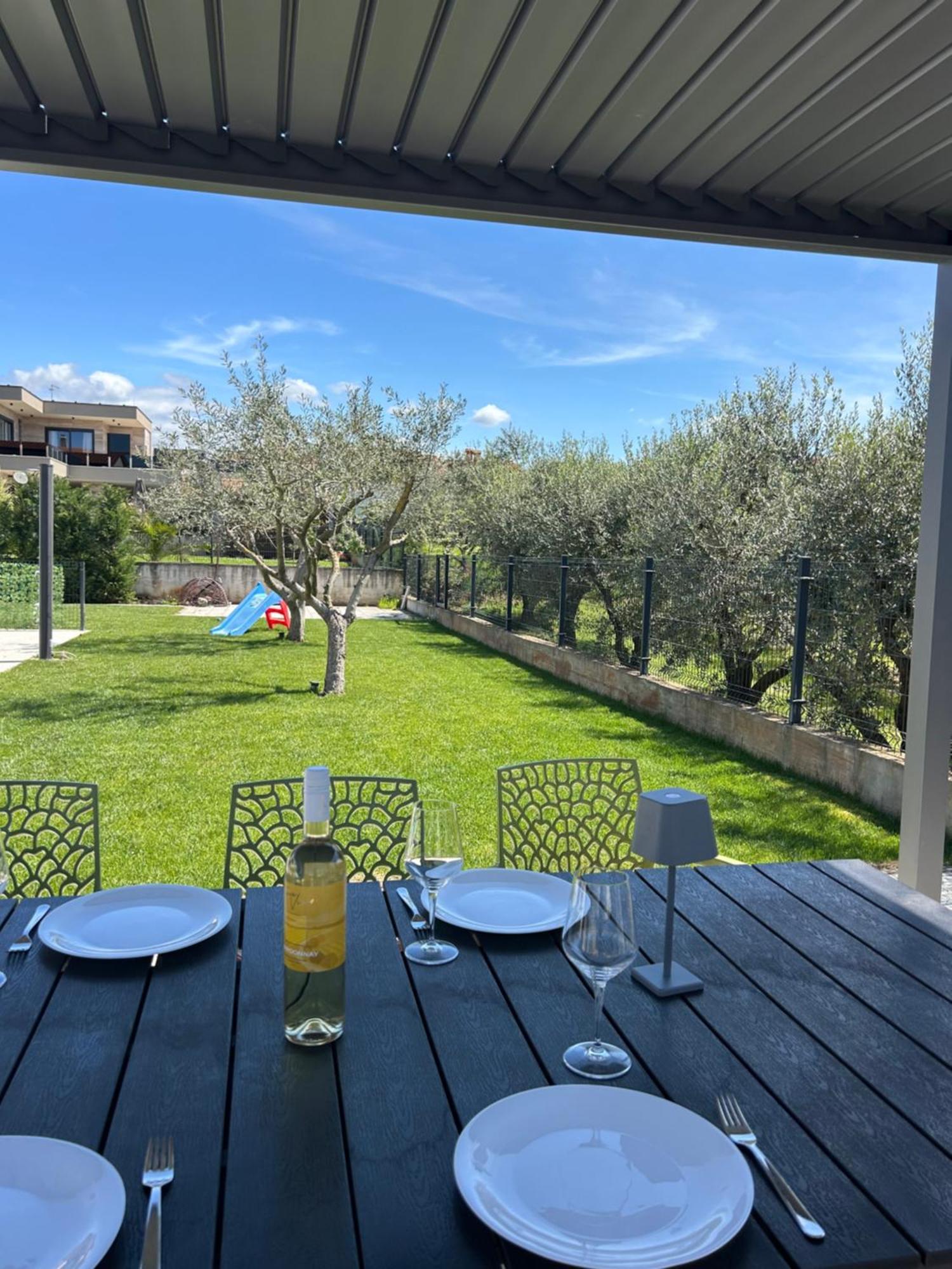 Villa Casa Storija Novigrad Istria Eksteriør billede